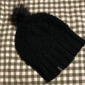 Pistil Beanie with Pom